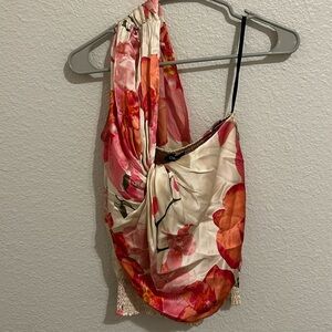 Size S. 100% Silk Bebe one shoulder blouse